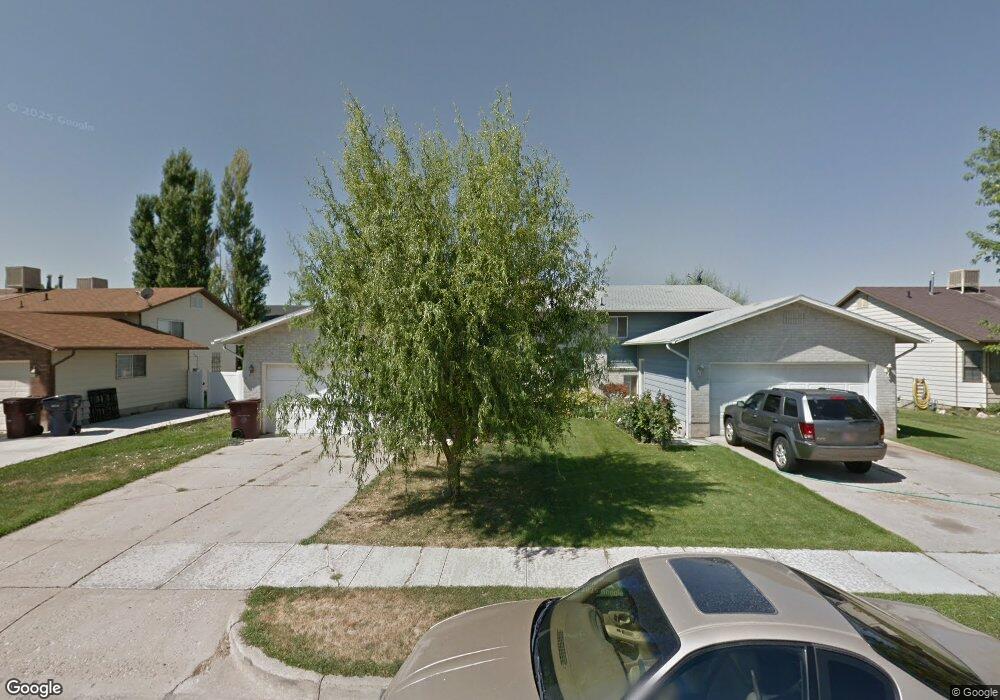 4635 S 3900 W, Roy, UT 84067 - photo 1