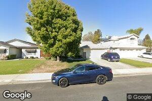 915 Devonshire St, Bakersfield, CA 93312