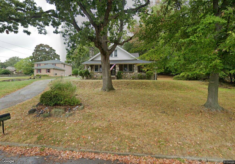 62 Woodlawn Ave, Broomall, PA 19008 - photo 1