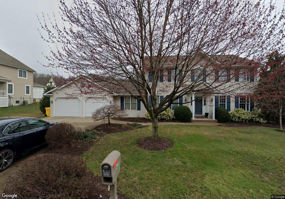 422 Deer Run Dr, Archbald, PA 18403 - photo 1
