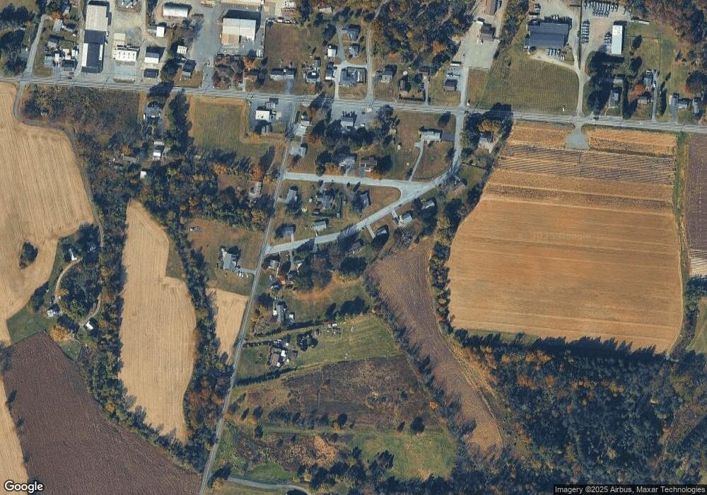 32 Maple Ave, Boyertown, PA 19512 - photo 1