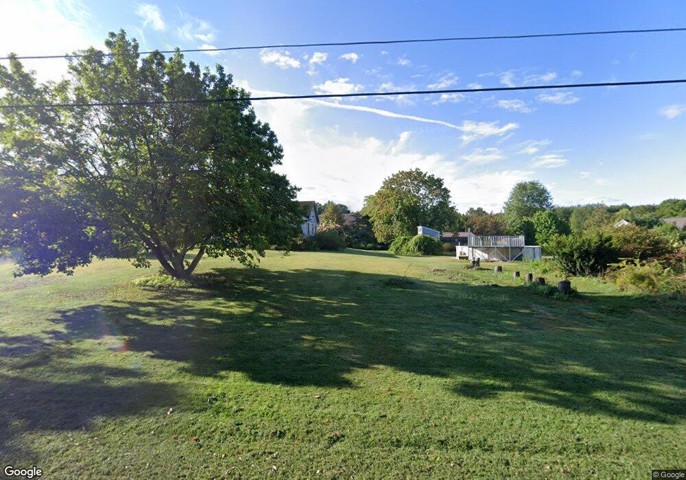 293 Potwine Ln, Amherst, MA 01002 - photo 1