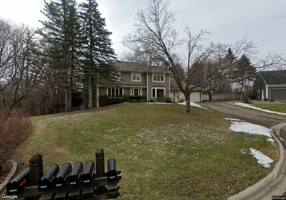 18431 Highpath Ln, Minnetonka, MN 55345 - photo 1