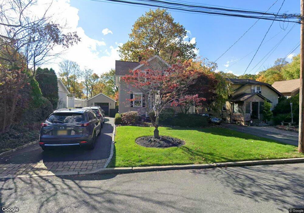 4 Glenview Rd, Caldwell, NJ 07006 - photo 1