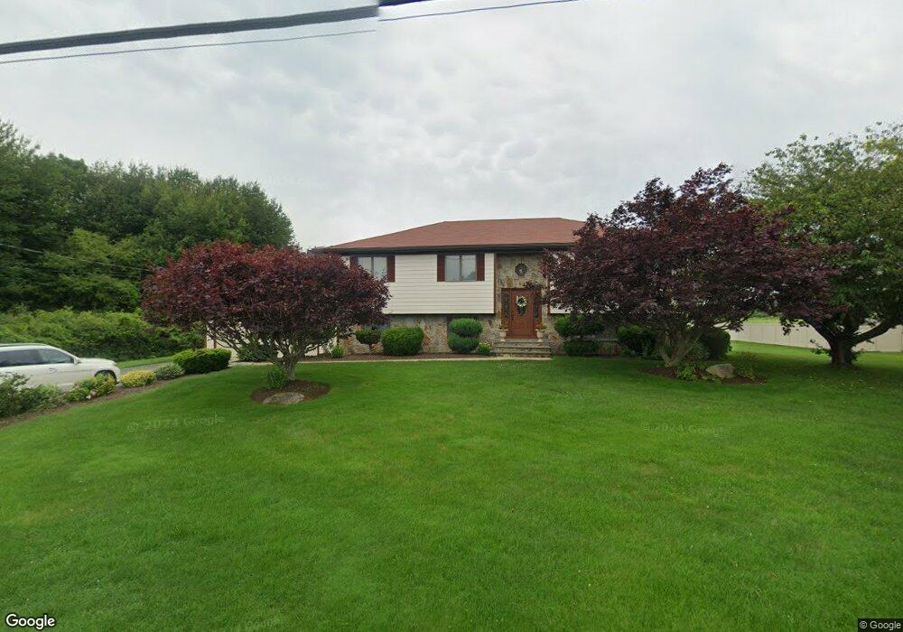 227 Leonard St, Acushnet, MA 02743 - photo 1