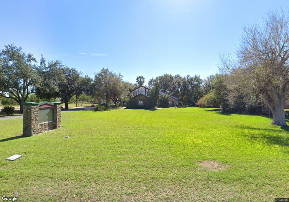 501 W Sugarcane Dr, Weslaco, TX 78599 - photo 1