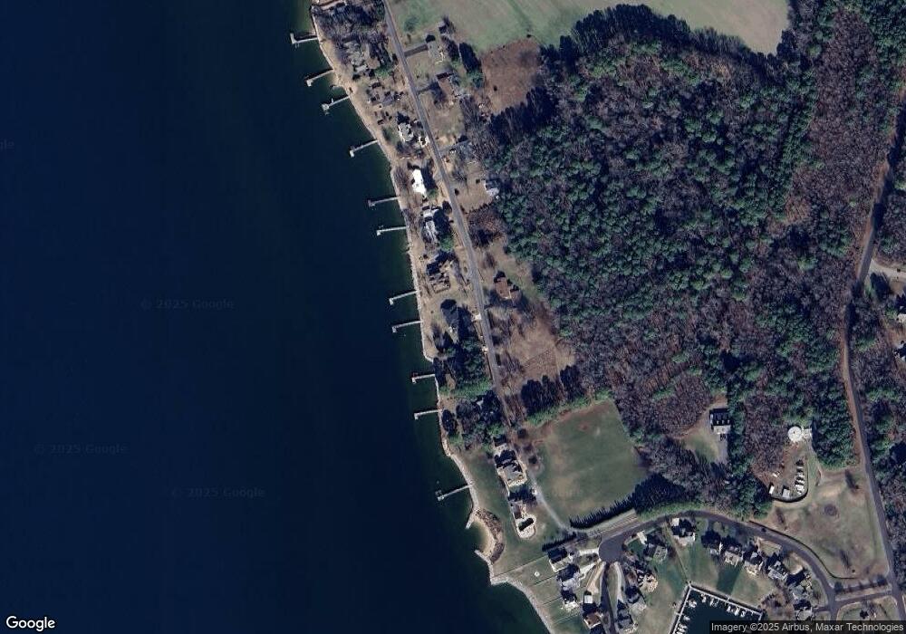 17795 River Shore Dr, Tall Timbers, MD 20690 - photo 1