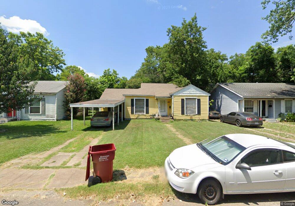 225 Graham Ave, Bonham, TX 75418 - photo 1