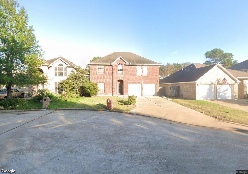 8018 Carmel Cir, Houston, TX 77095 - photo 1