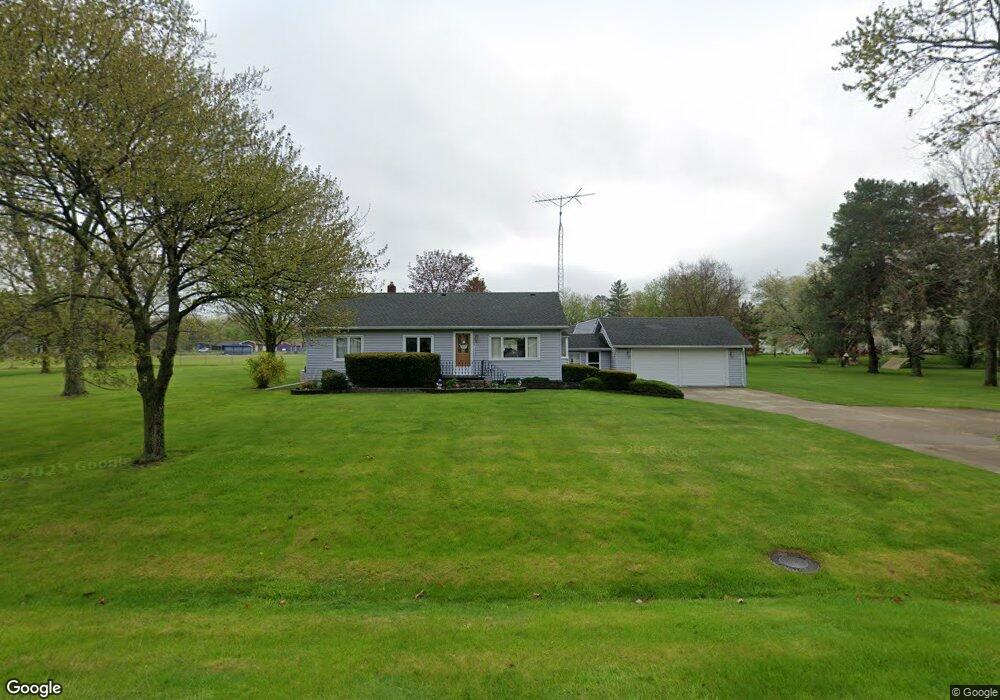 905 Dexter Dr, Lennon, MI 48449 - photo 1