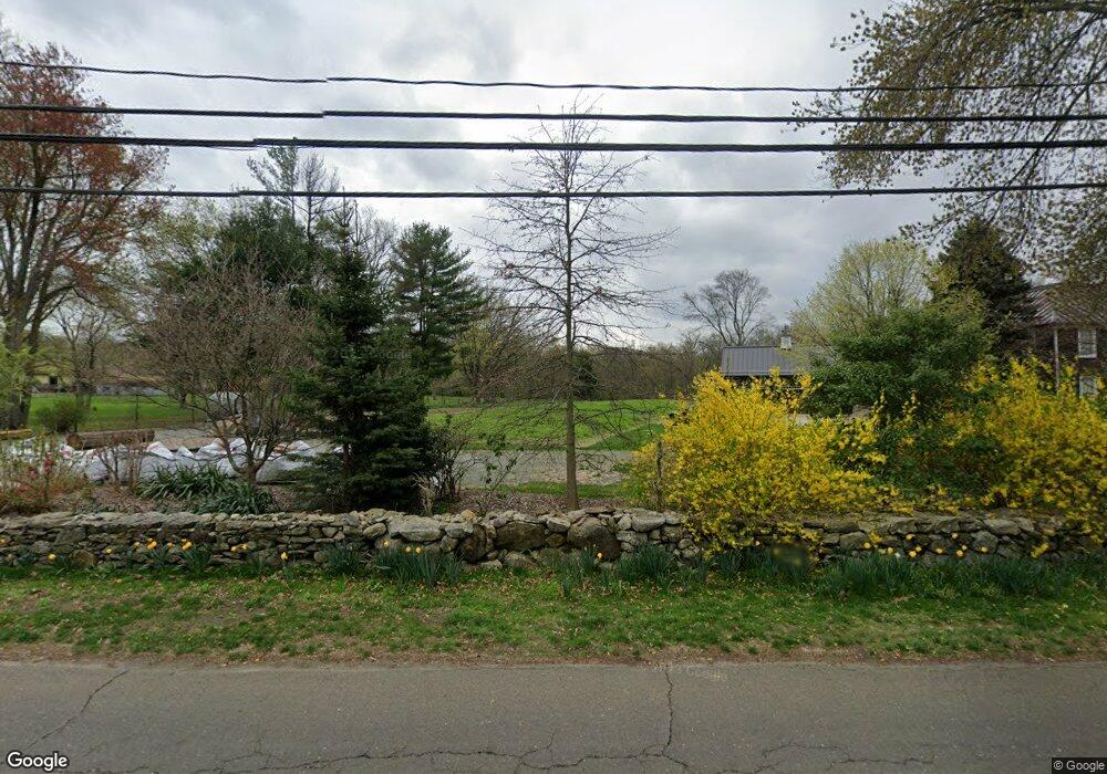 54 Locust Rd, Greenwich, CT 06831 - photo 1