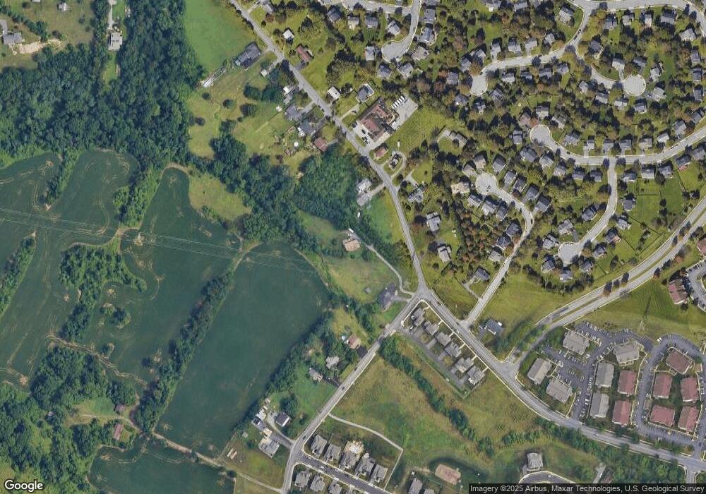 7750A Kemp Ln, Frederick, MD 21702 - photo 1