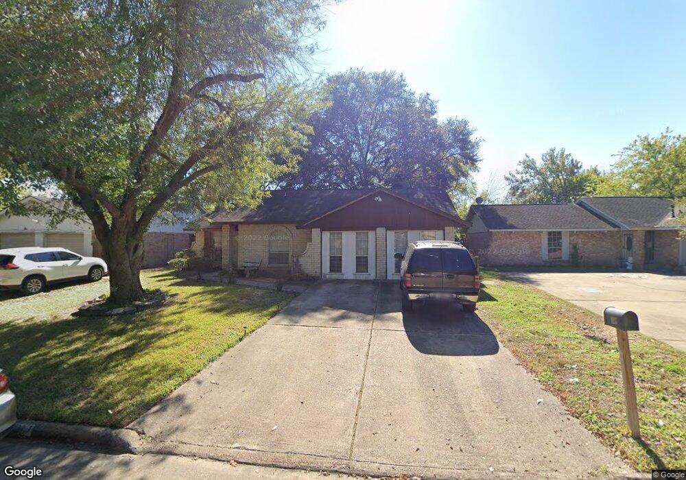 1907 Dormstom Ln, Houston, TX 77088 - photo 1