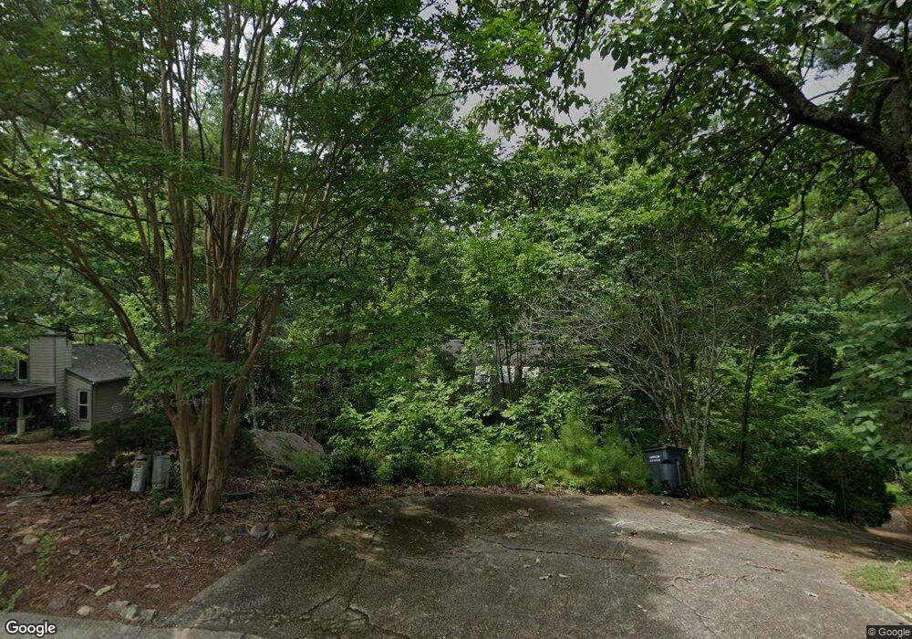 2038 Kinridge Rd, Marietta, GA 30062 - photo 1