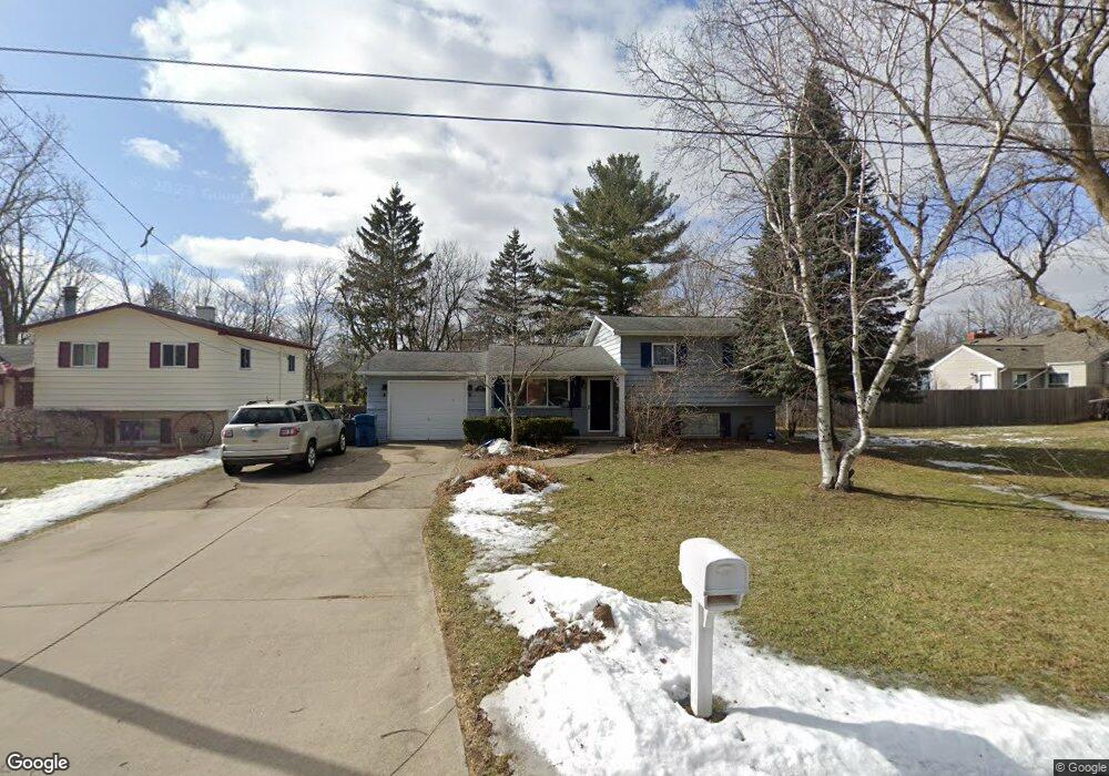 315 Elmwood Dr, Davison, MI 48423 - photo 1