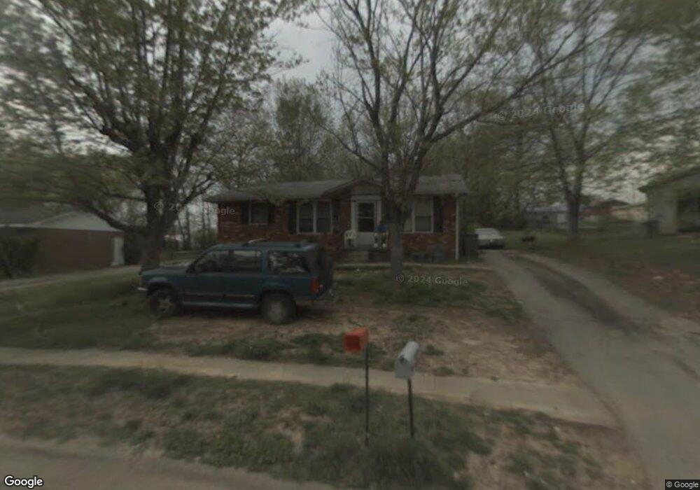 647 Evergreen Park Dr, Hopkinsville, KY 42240 - photo 1