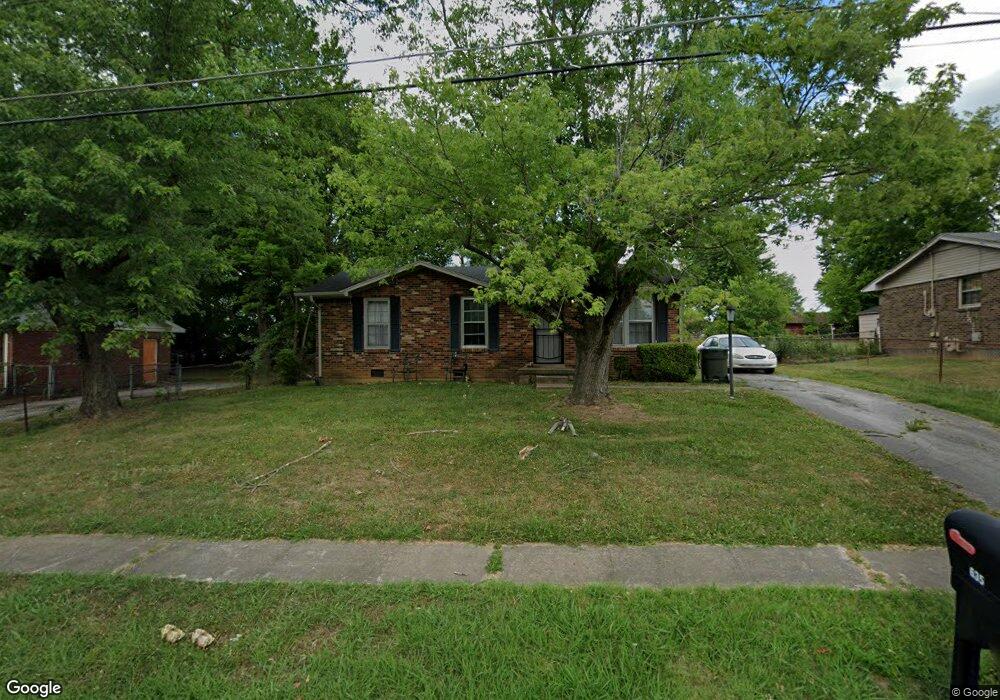 635 Evergreen Park Dr, Hopkinsville, KY 42240 - photo 1