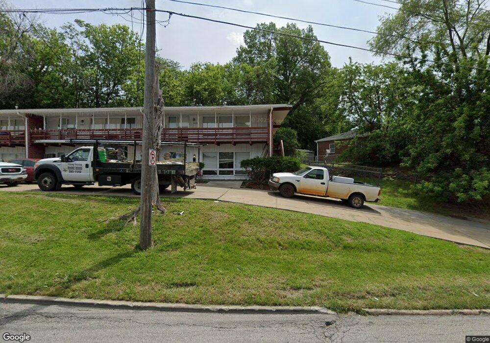 2701 Hubbell Ave, Des Moines, IA 50317 - photo 1