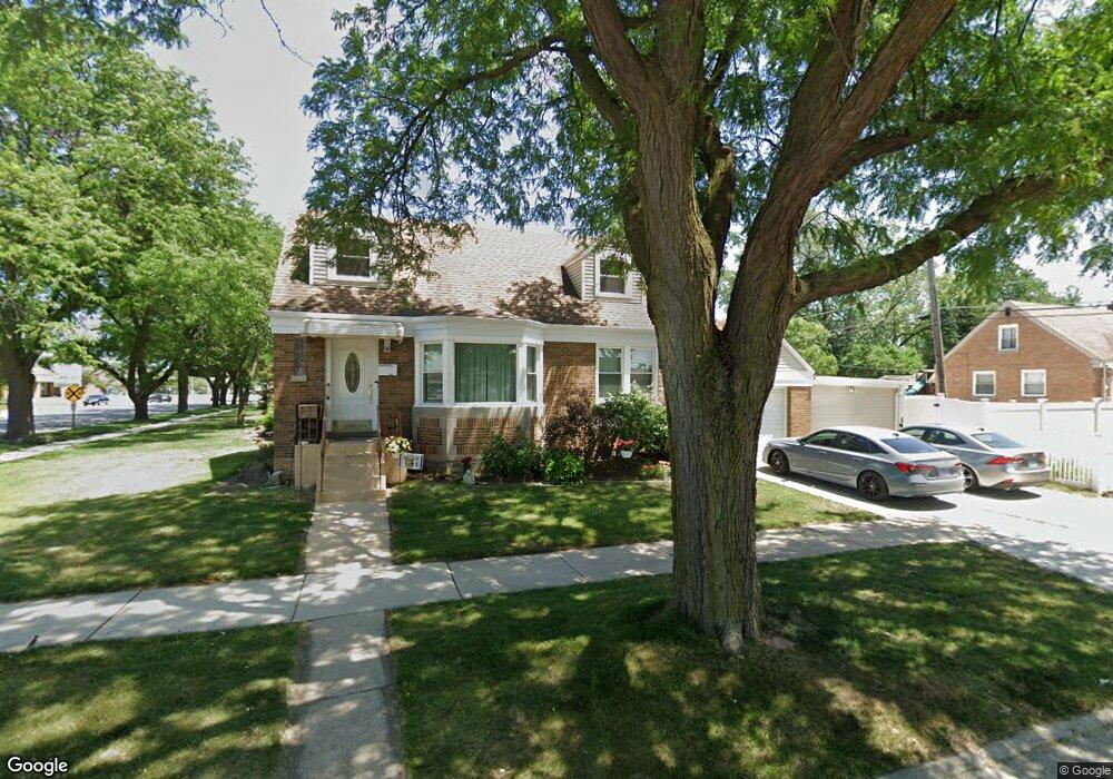 1617 Spruce Ave, Des Plaines, IL 60018 - photo 1