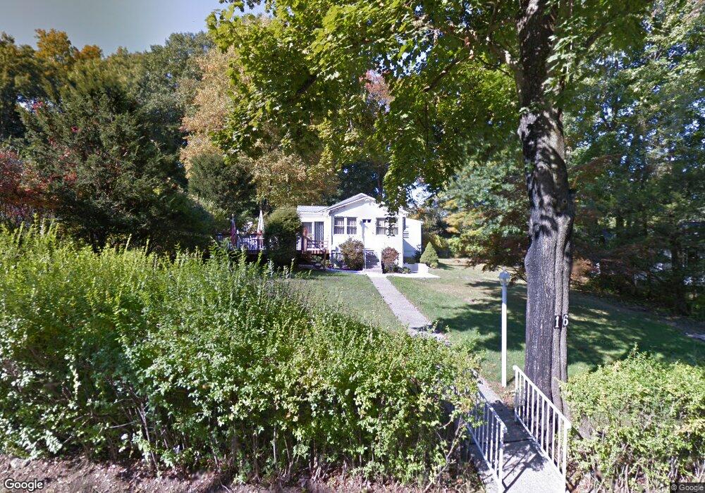 16 Hollowbrook Ln, Cortlandt Manor, NY 10567 - photo 1