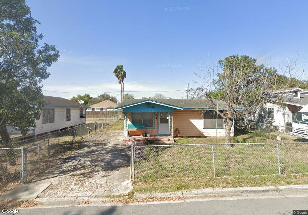 409 E Chapa Ave, Pharr, TX 78577 - photo 1