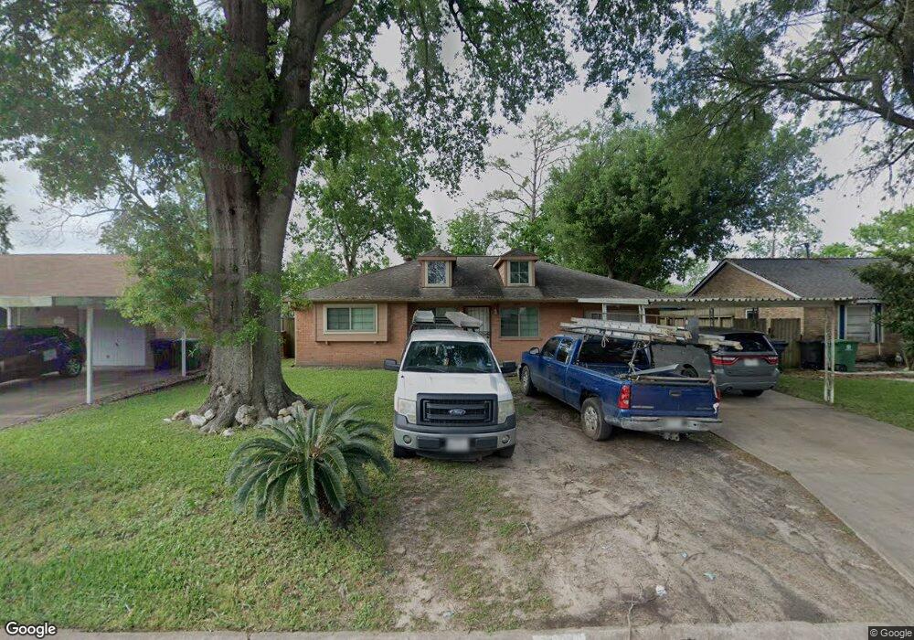 5817 Mackinaw St, Houston, TX 77053 - photo 1