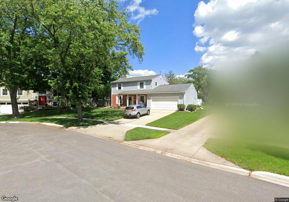 1873 Hoover Ct, Rolling Meadows, IL 60008 - photo 1