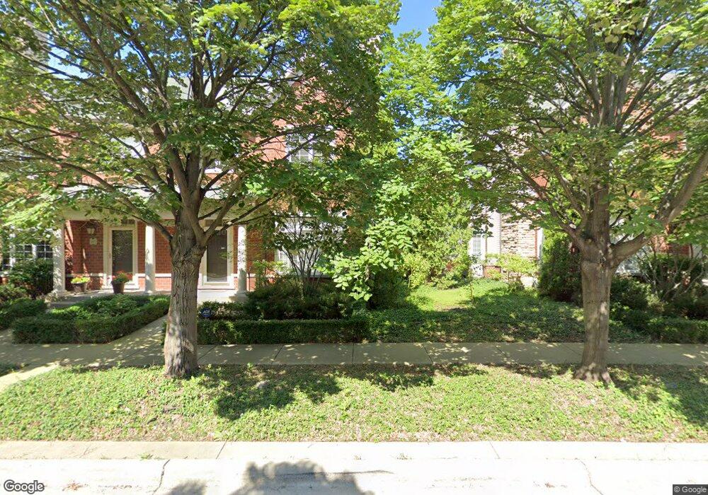 4270 Linden Tree Ln, Glenview, IL 60026 - photo 1