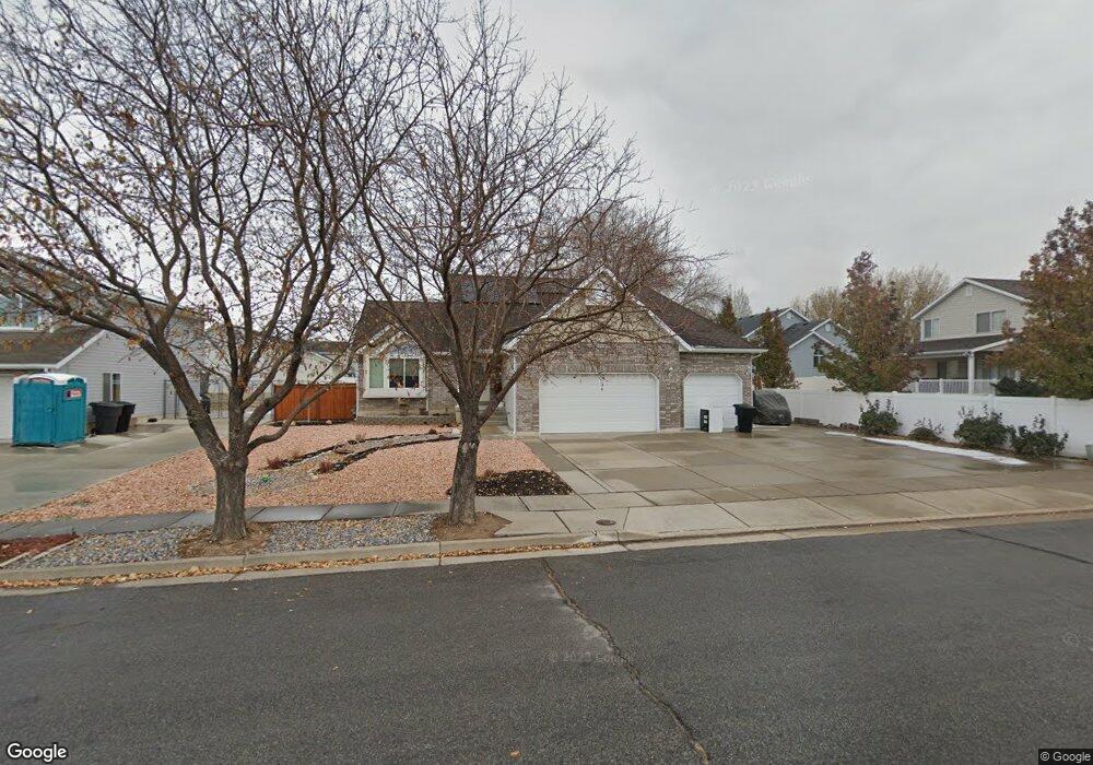 1556 N 1225 W, Clearfield, UT 84015 - photo 1