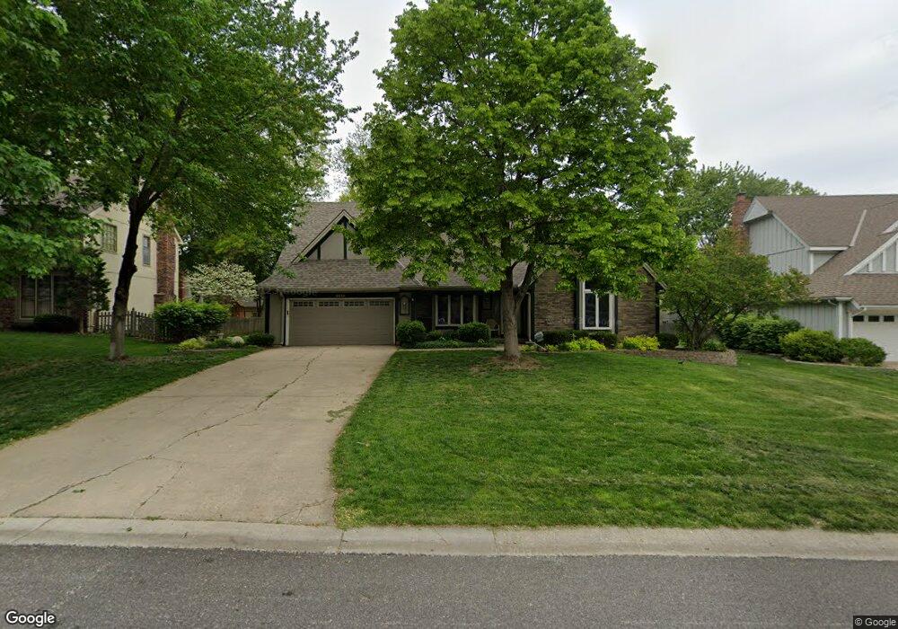 8514 Gillette St, Lenexa, KS 66215 - photo 1