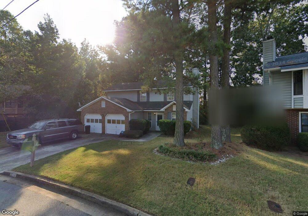 2046 Lown Farm Ln unit 3, Lithonia, GA 30058 - photo 1