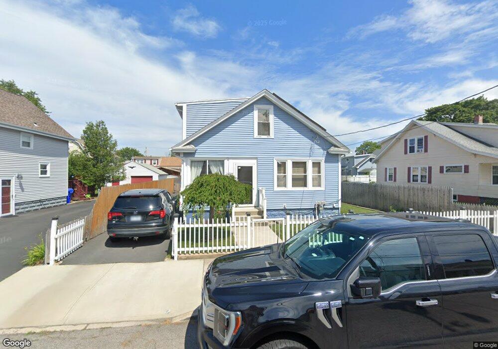 30 Bloomfield St, Pawtucket, RI 02861 - photo 1