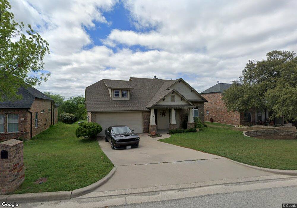 722 Ridgeway Blvd, Weatherford, TX 76086 - photo 1