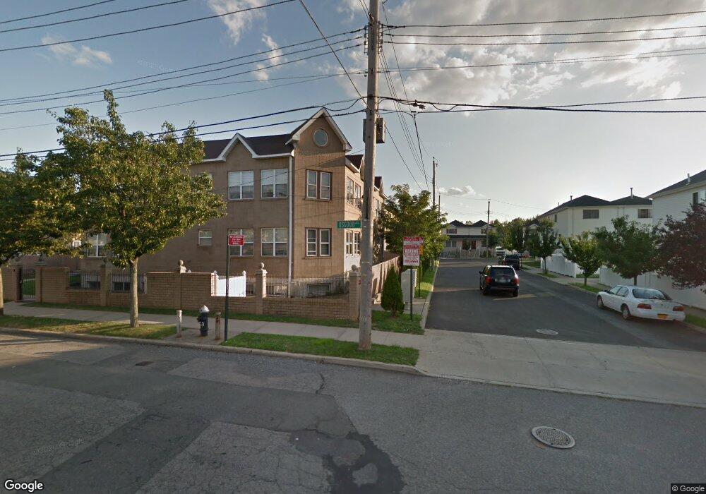 63 Skyline Dr, Staten Island, NY 10304 - photo 1