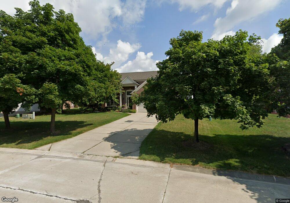 1925 Midchester Dr, West Bloomfield, MI 48324 - photo 1