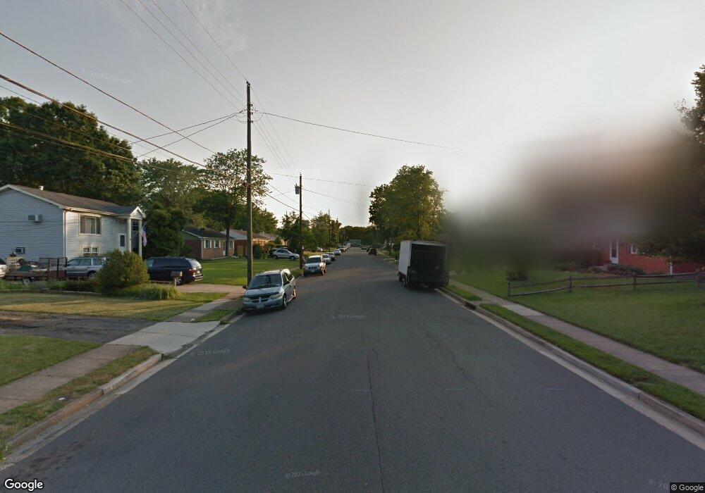 629 Lafayette Ave, Manassas, VA 20109 - photo 1