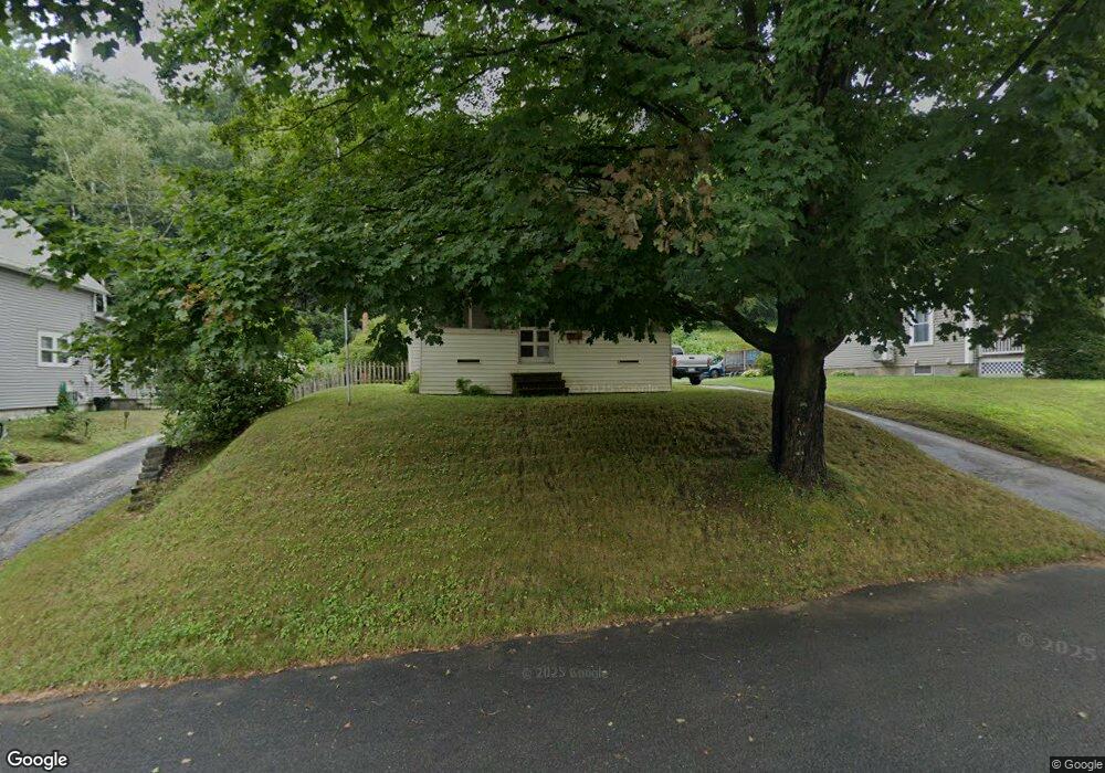 15 Williams St, Proctor, VT 05765 - photo 1