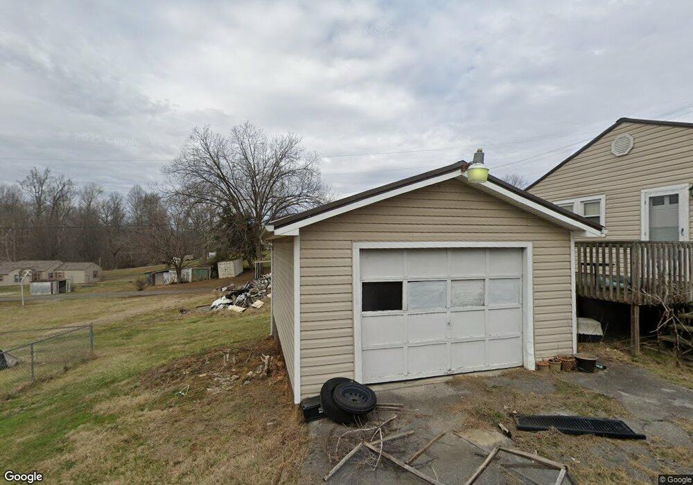 127 Poore Ln, Fall Branch, TN 37656 - photo 1