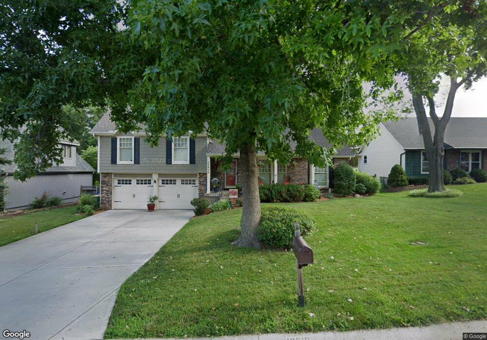 12910 W 69th St, Shawnee, KS 66216 - photo 1