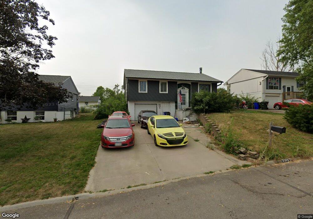 3109 Carriage Dr SW, Cedar Rapids, IA 52404 - photo 1