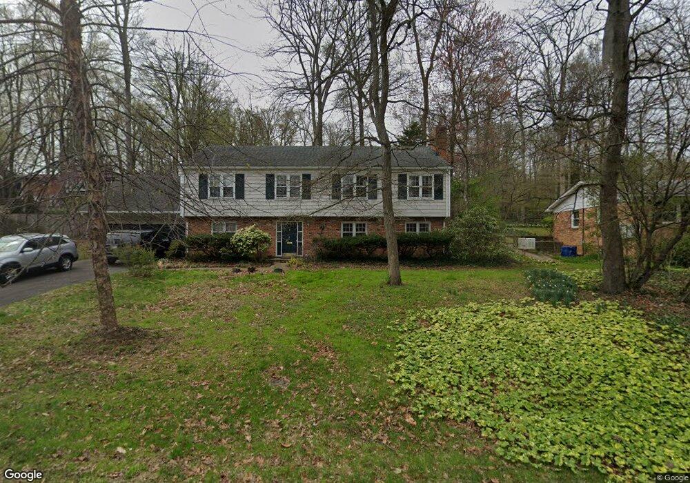 6300 Waterway Dr, Falls Church, VA 22044 - photo 1