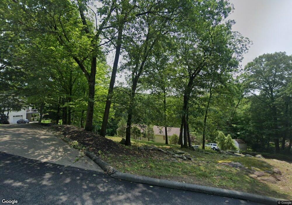 39 Chilhowie Dr, Kinnelon, NJ 07405 - photo 1