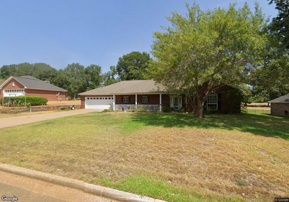 617 Oakview Dr, Nacogdoches, TX 75965 - photo 1