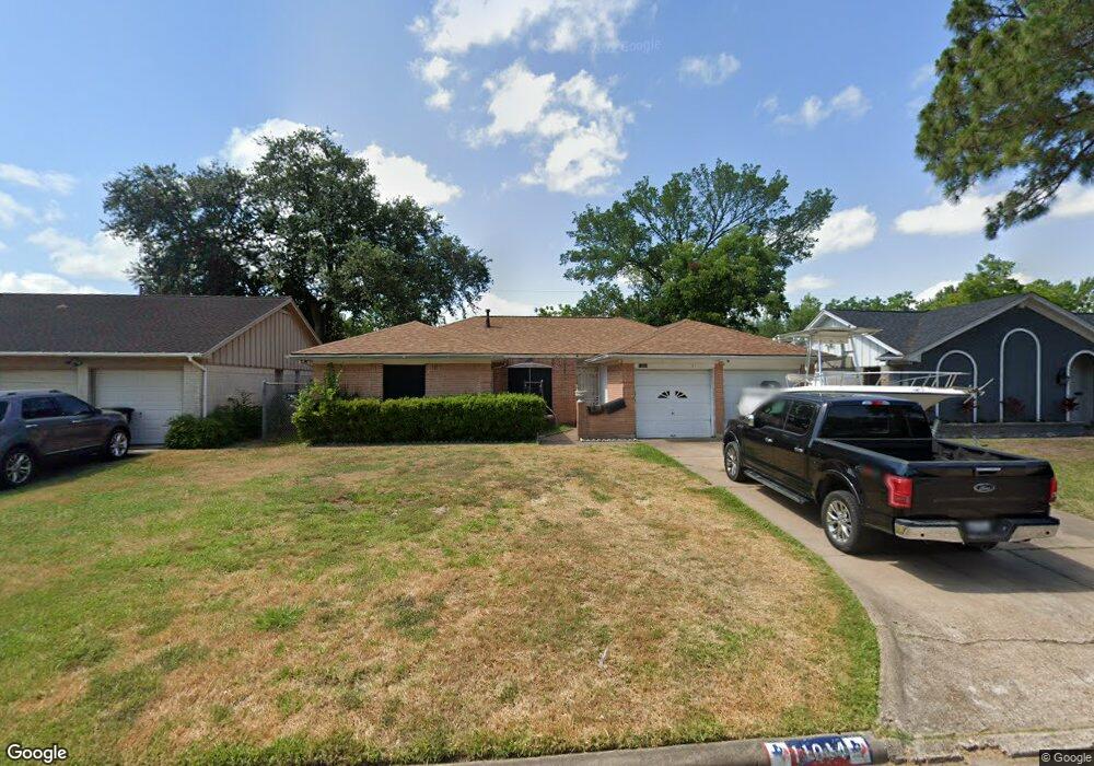 11014 Overlea Dr, Houston, TX 77089 - photo 1