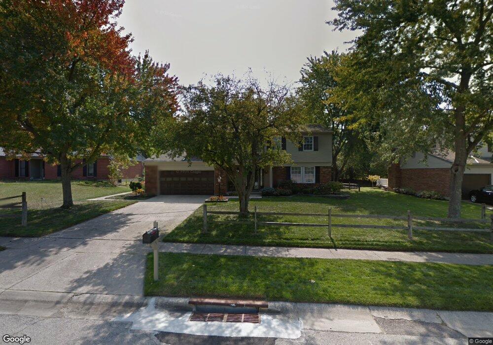 7871 Heatherglen Dr, Cincinnati, OH 45255 - photo 1