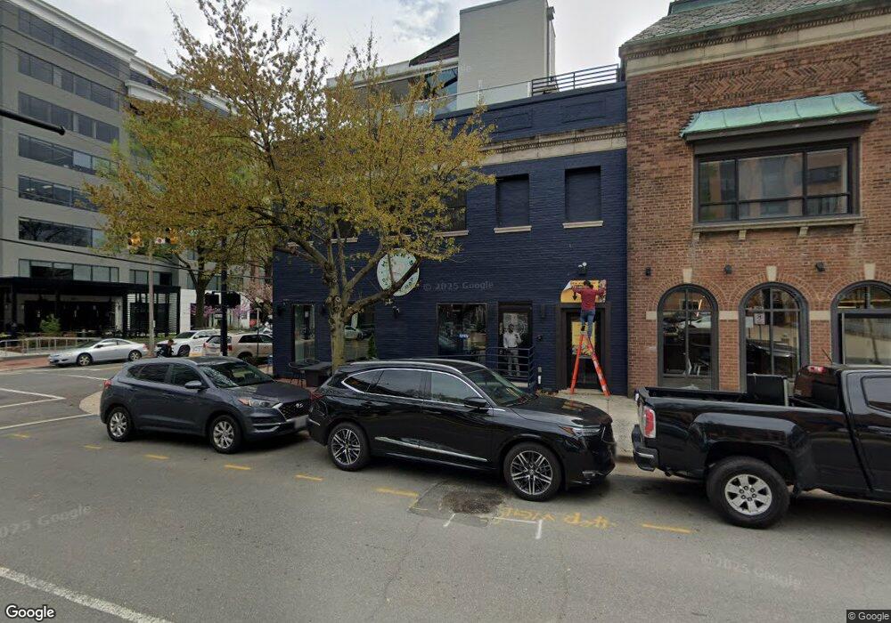 600 Montgomery St, Alexandria, VA 22314 - photo 1