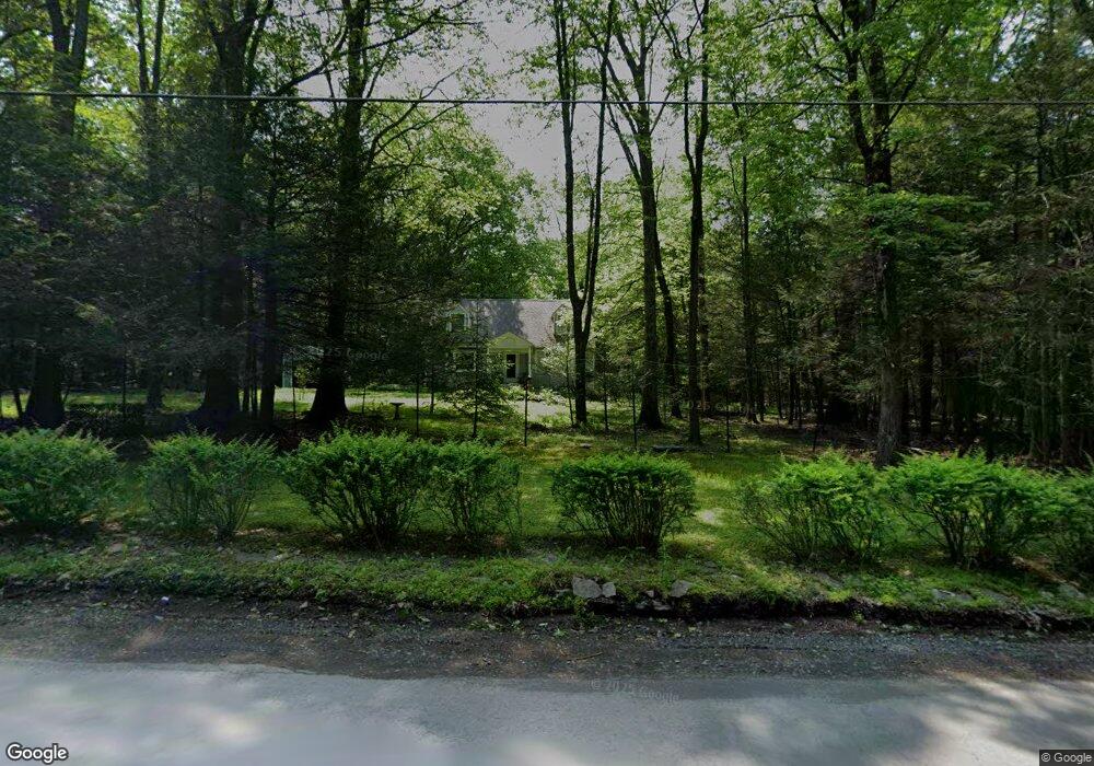 178 Oak Ln, Cresco, PA 18326 - photo 1