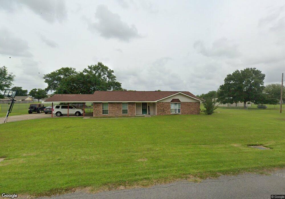 1026 N Tamela Dr, Lake Charles, LA 70605 - photo 1
