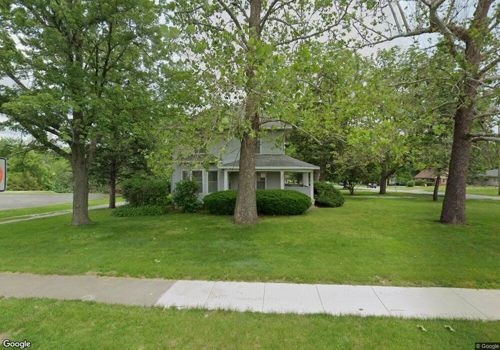 3203 E 29th St, Des Moines, IA 50317 - photo 1