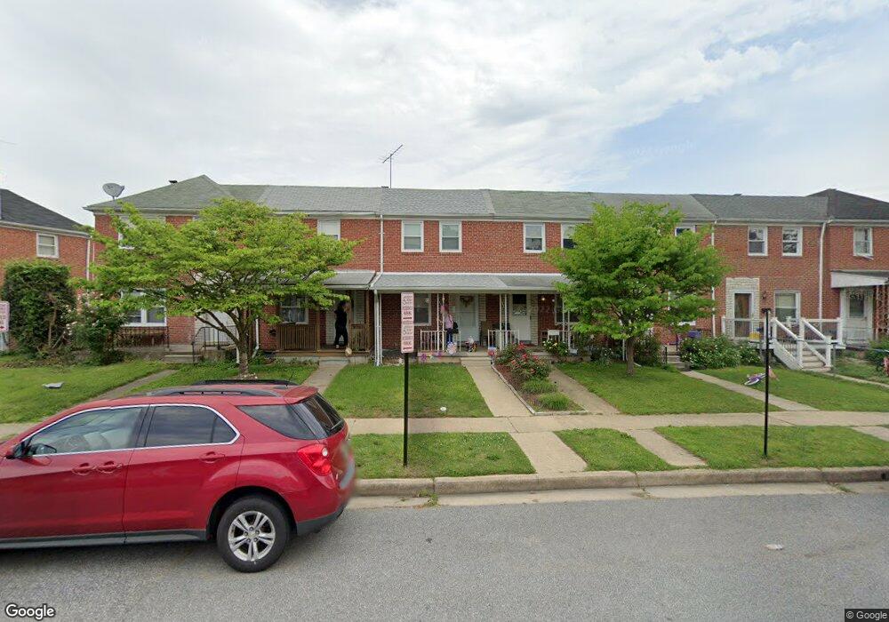 313 Grovethorn Rd, Middle River, MD 21220 - photo 1